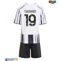 Otroški Nogometni dresi Juventus Khephren Thuram #19 Domači 2025-26 Kratek Rokav (+ Kratke hlače)